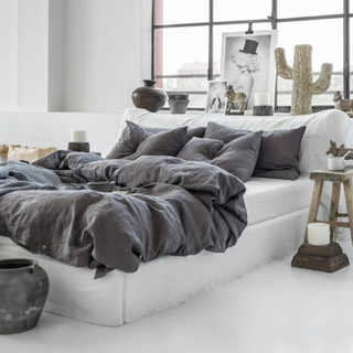 Dark-Grey-Stone-Washed-Linen-Duvet-Cover-Natural-Bedding